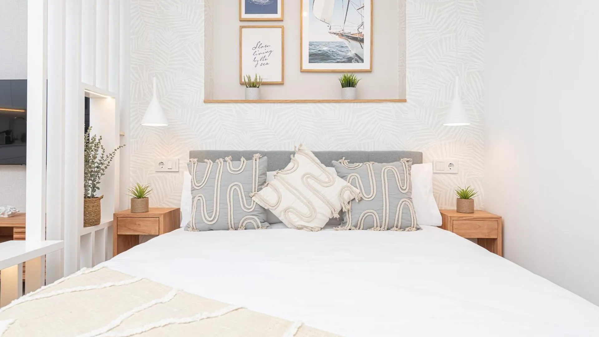 Wintowinrentals Goleta Suites 1C Malaga