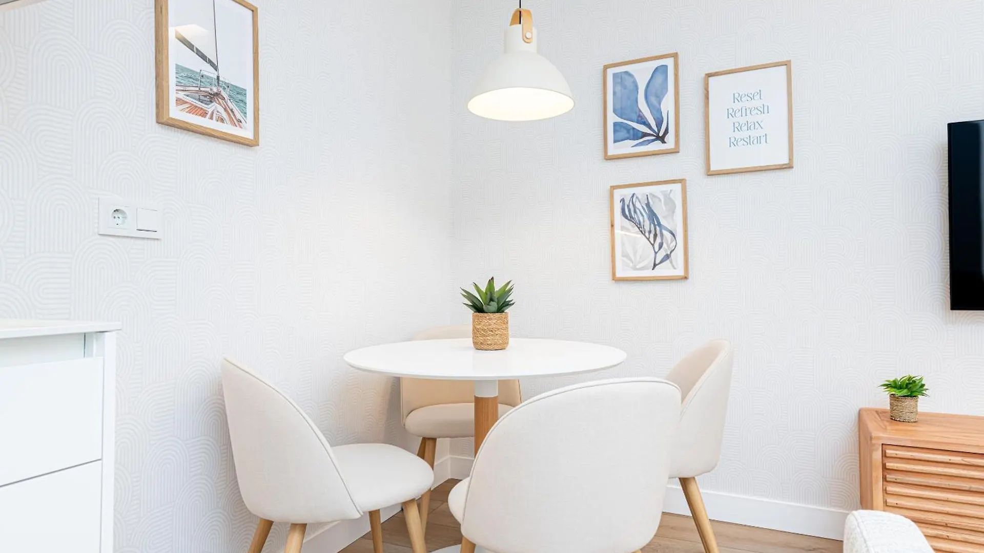 Apartment Wintowinrentals Goleta Suites 1C Malaga Spain