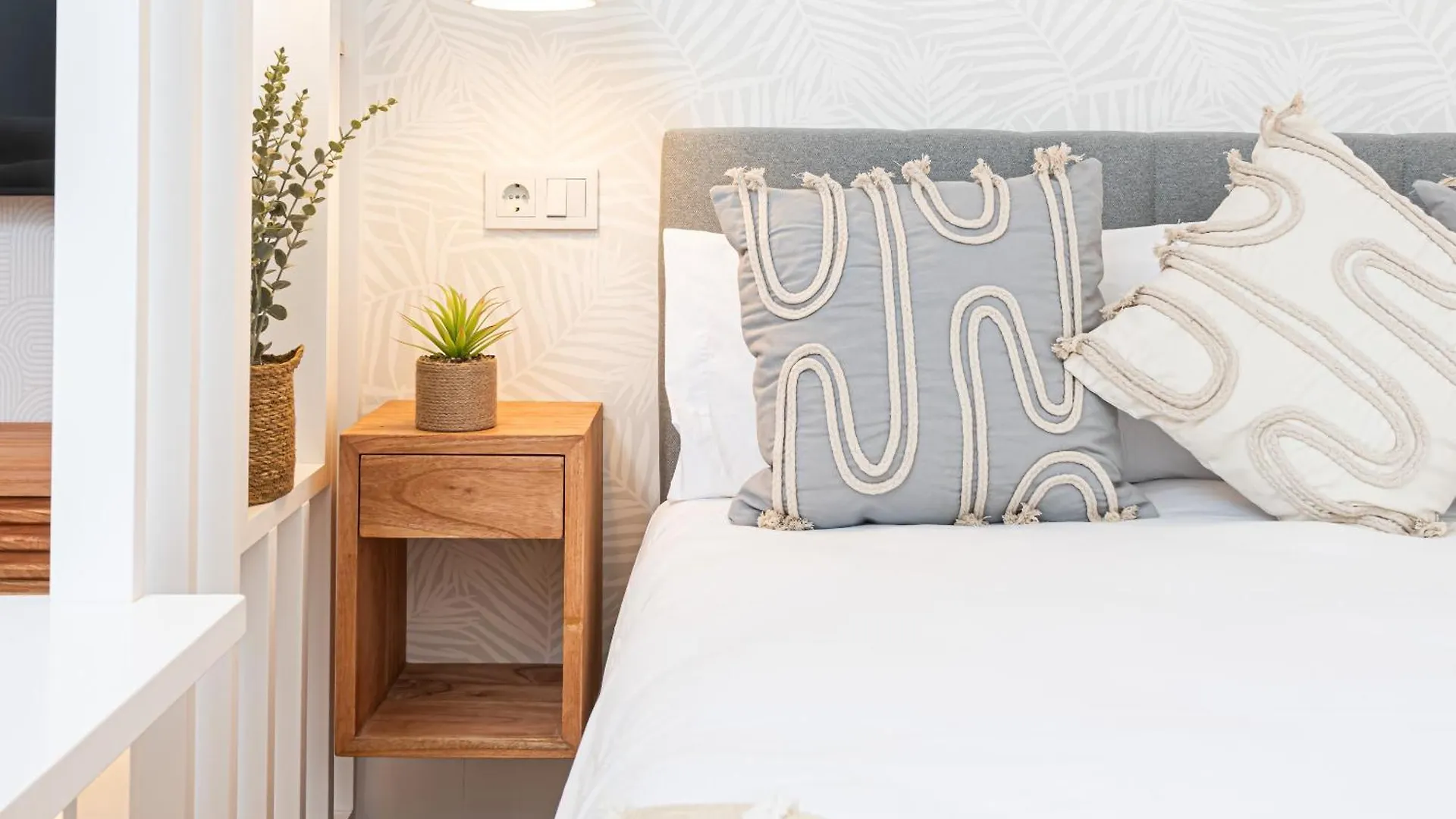 Apartment Wintowinrentals Goleta Suites 1C Malaga