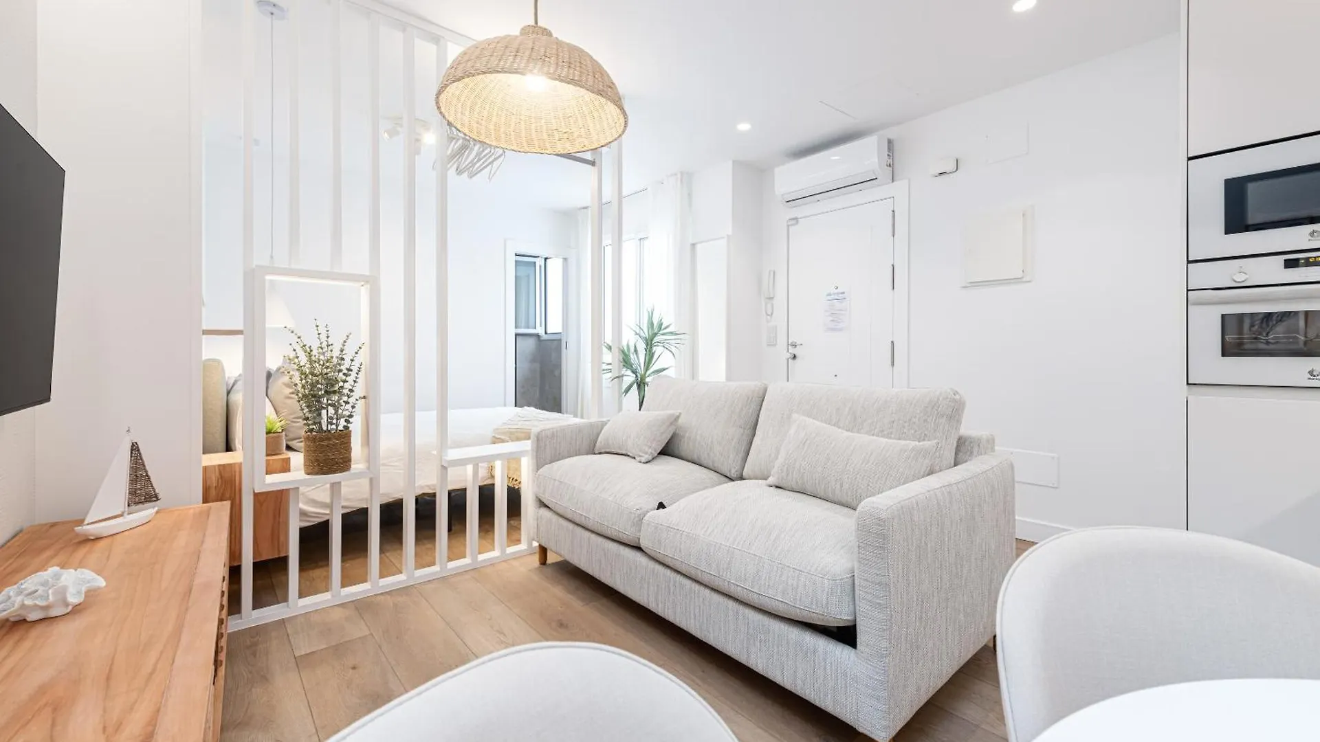 Apartment Wintowinrentals Goleta Suites 1C Malaga